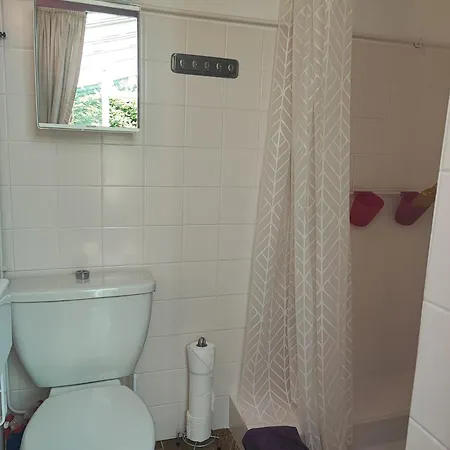Deux Personnes Et Un Bebe Bed & Breakfast *